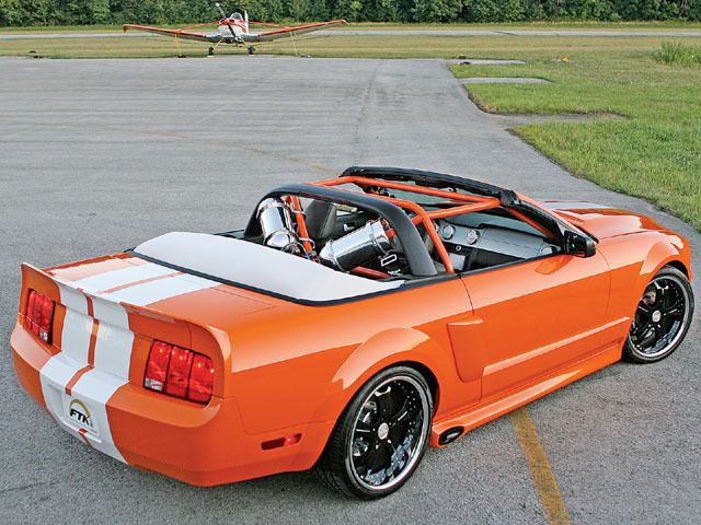 mmfp_0804_04_z2007_ford_mustang_GT_convertible-1.jpg