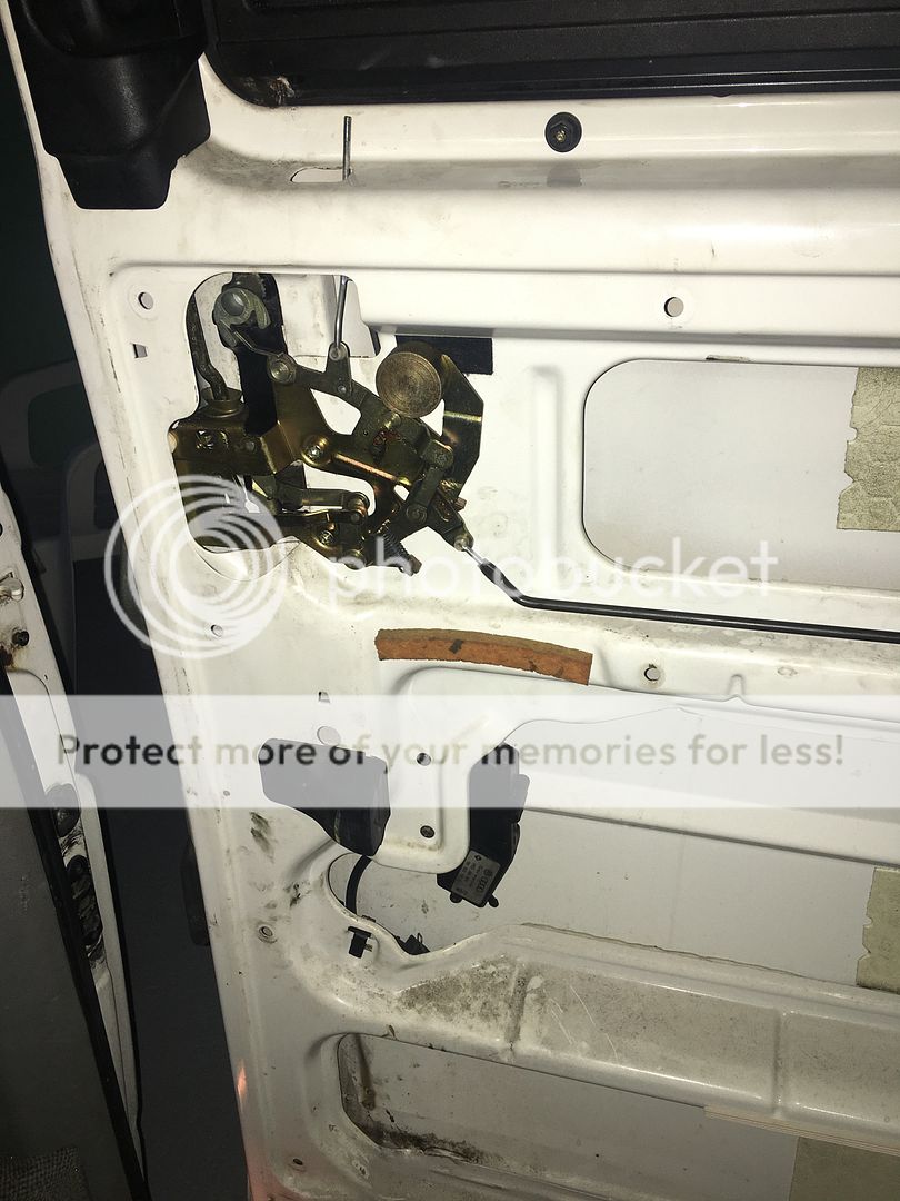 Eurovan View topic Sliding door stuck shut!